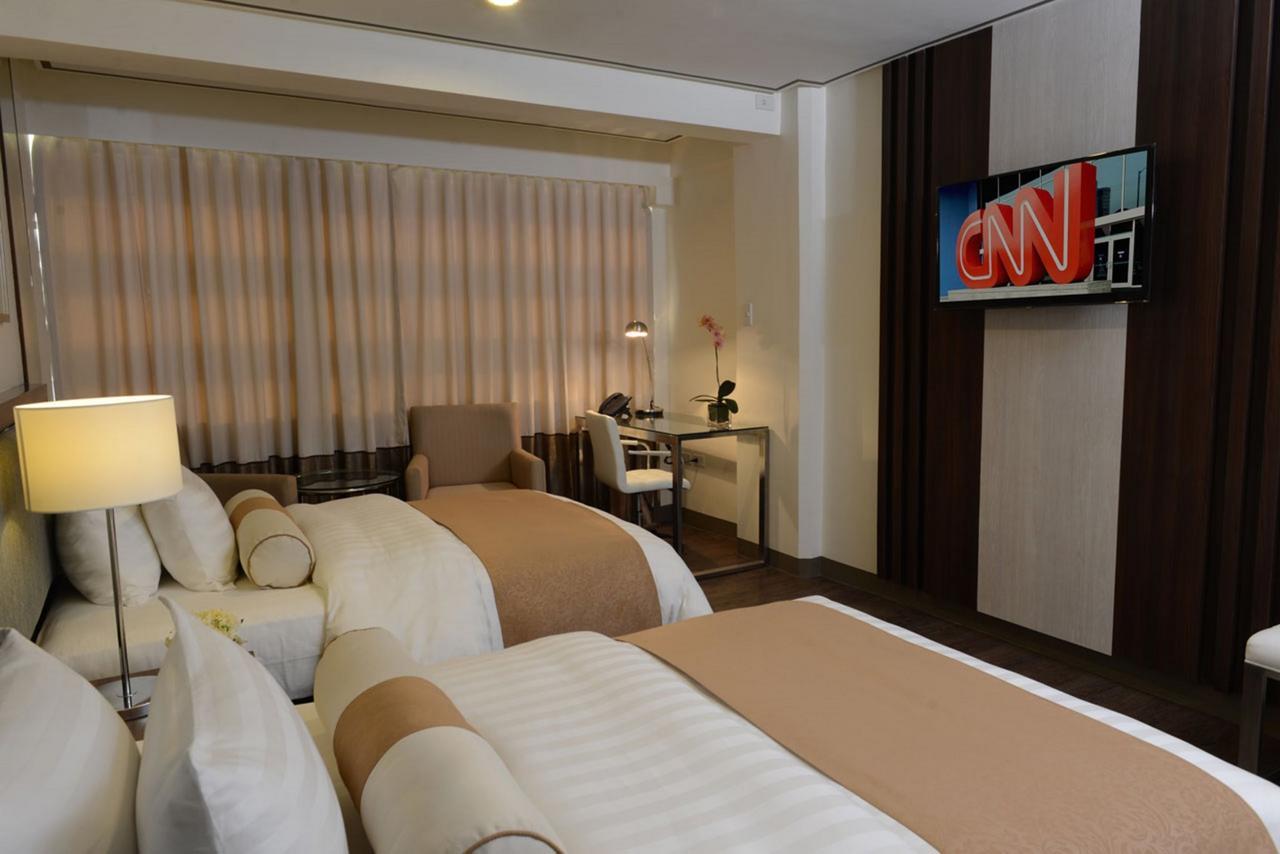 The Carmen Hotel Naga  Exterior photo