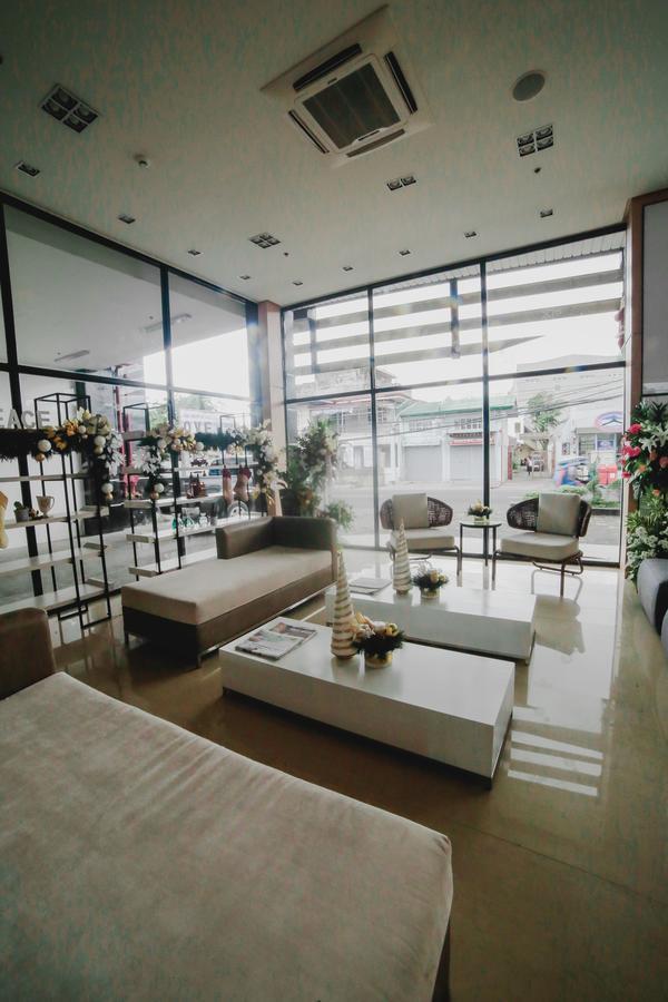 The Carmen Hotel Naga  Exterior photo