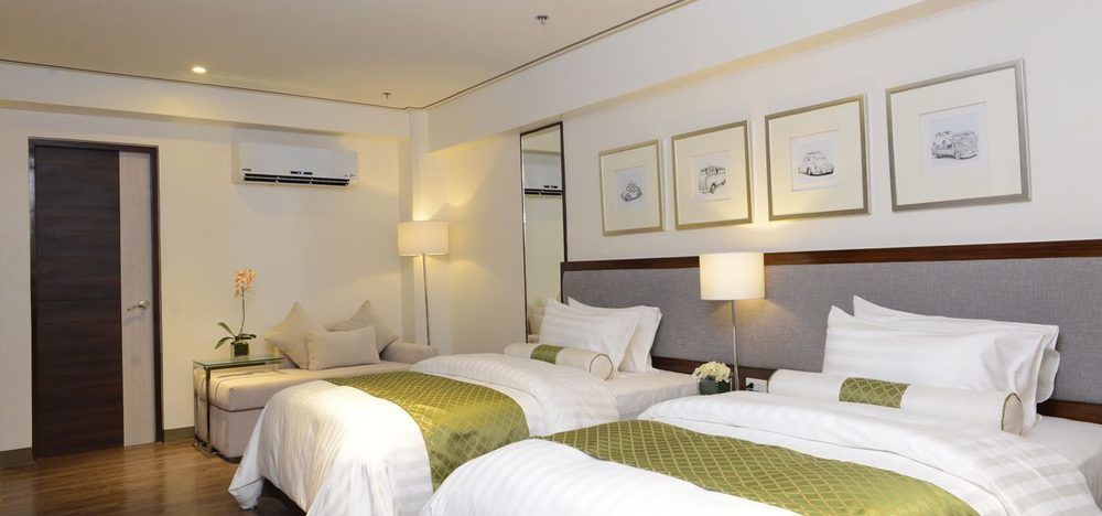 The Carmen Hotel Naga  Exterior photo