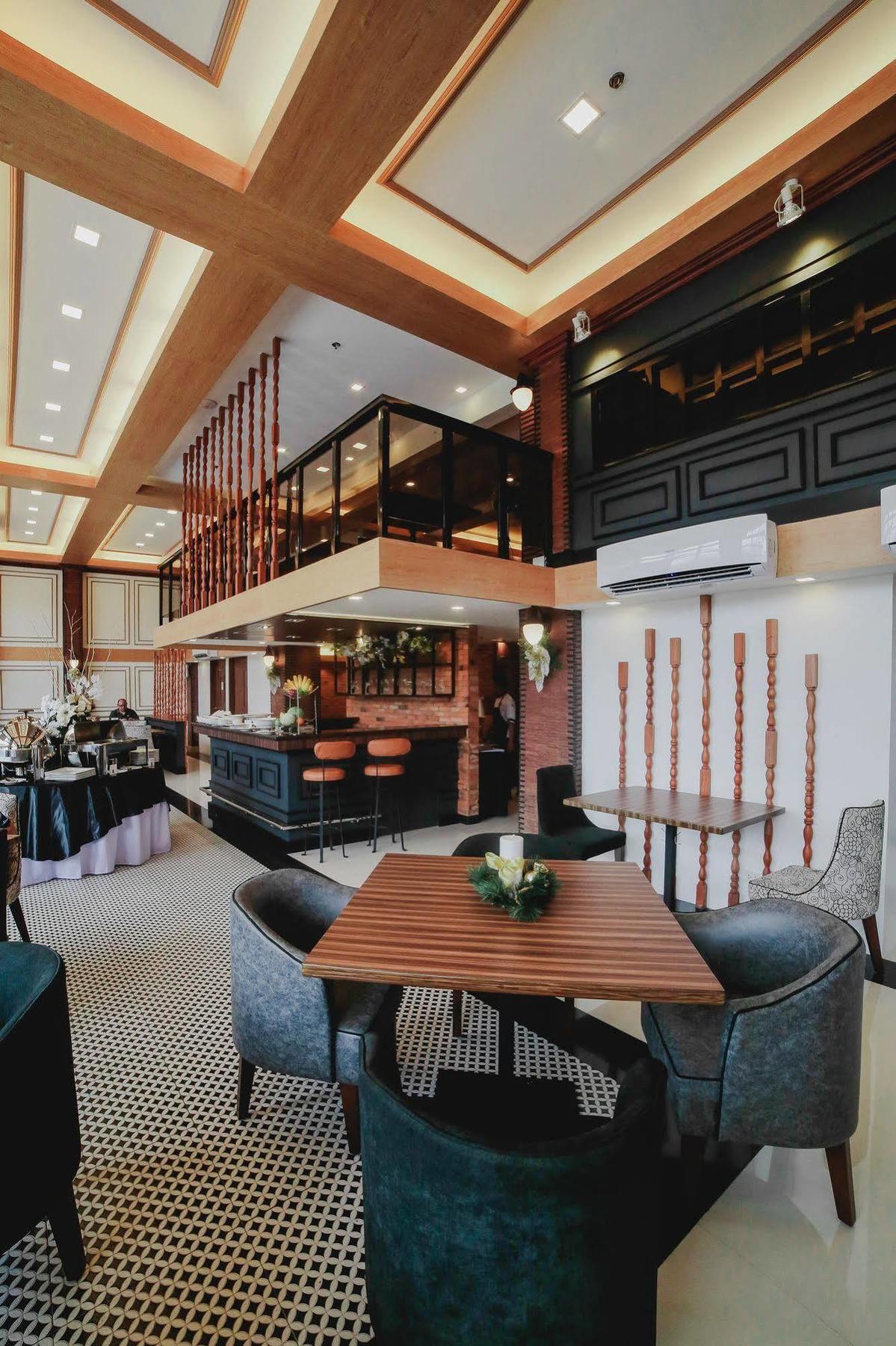 The Carmen Hotel Naga  Exterior photo